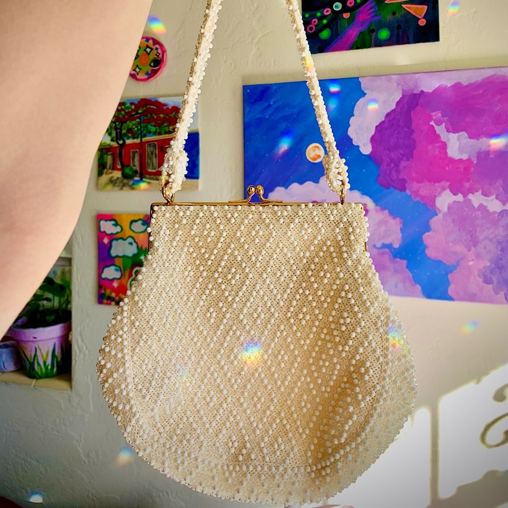 Vintage beaded purse- mini, white